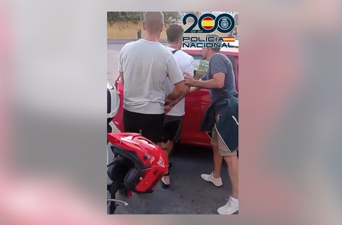 Encarcelado un hombre en Málaga por cinco robos con violencia a personas mayores huyendo en patinete eléctrico